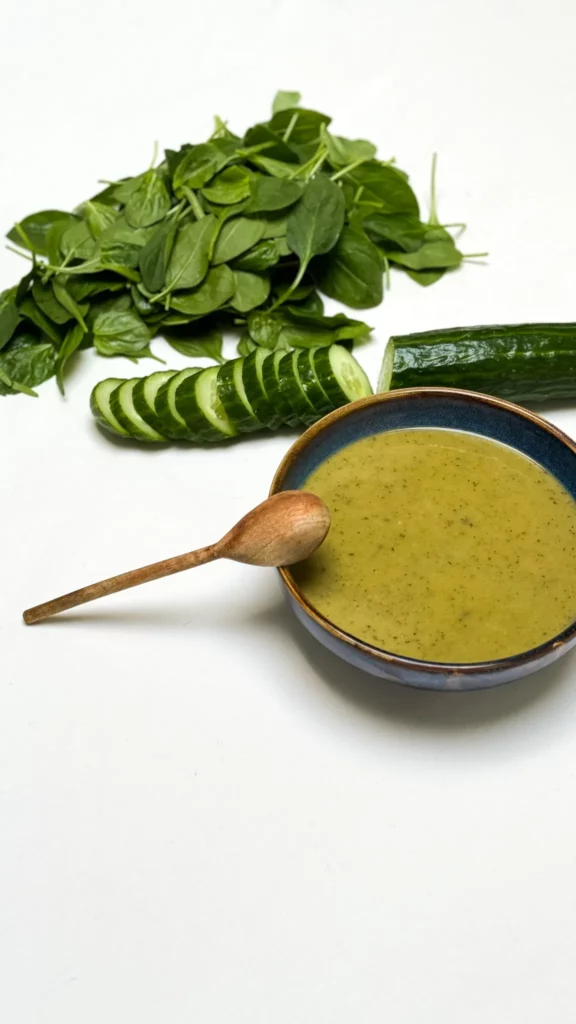 SOUPL - cucumber spinach